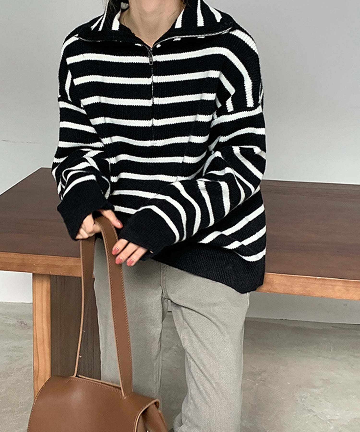 ヴィータフェリーチェ VitaFelice セーラーカラーフロントジップニットプルオーバー