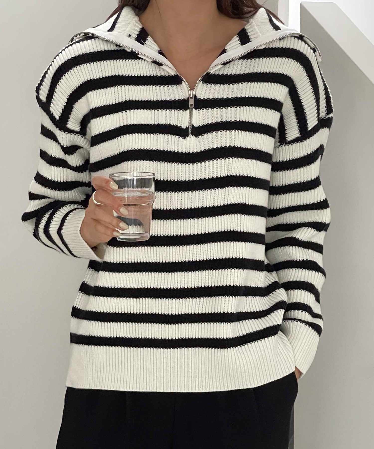 ヴィータフェリーチェ VitaFelice セーラーカラーフロントジップニットプルオーバー