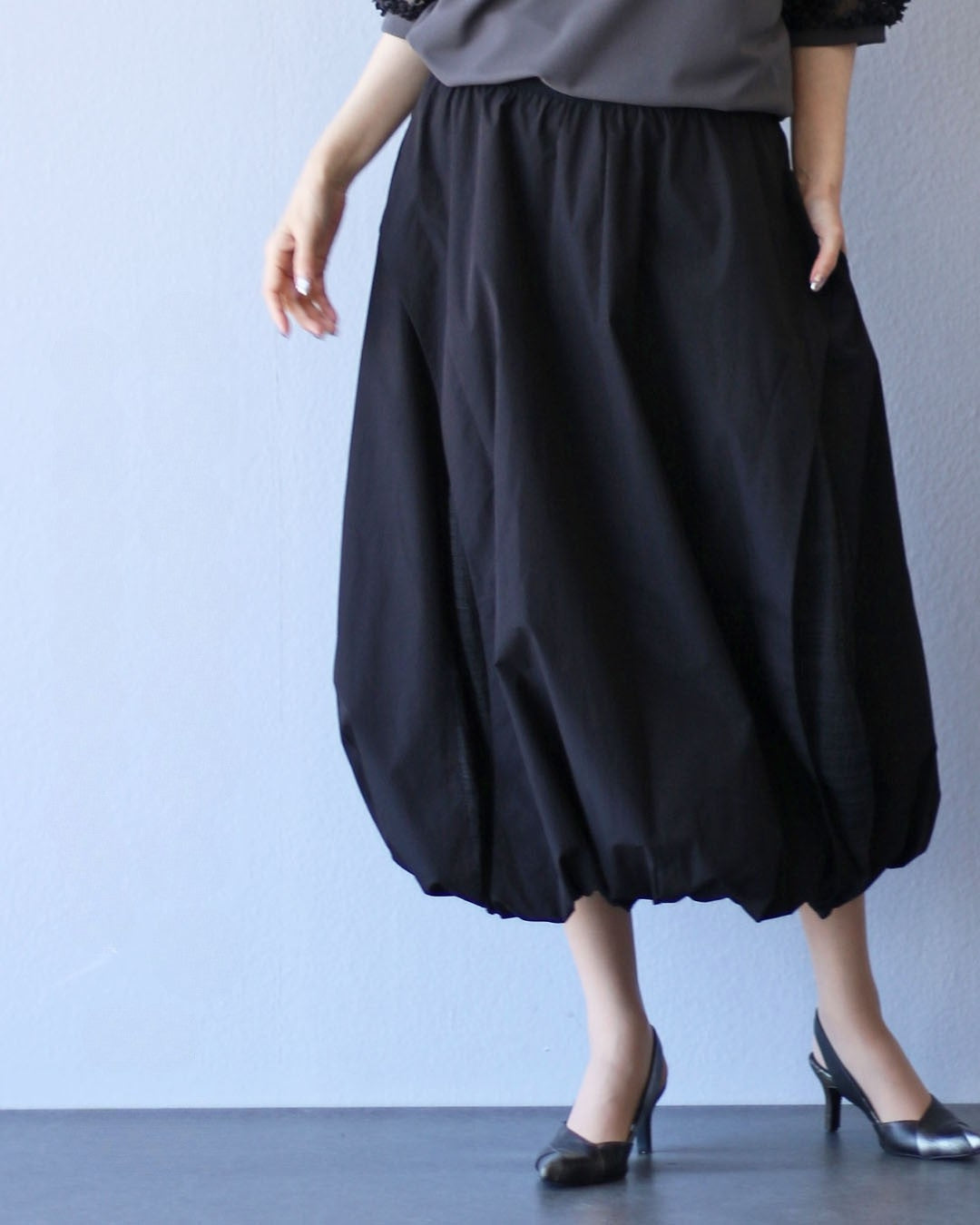 ヴィオ Vieo ふんわりフォルム 異素材バルーンスカート (ブラック) ブラック