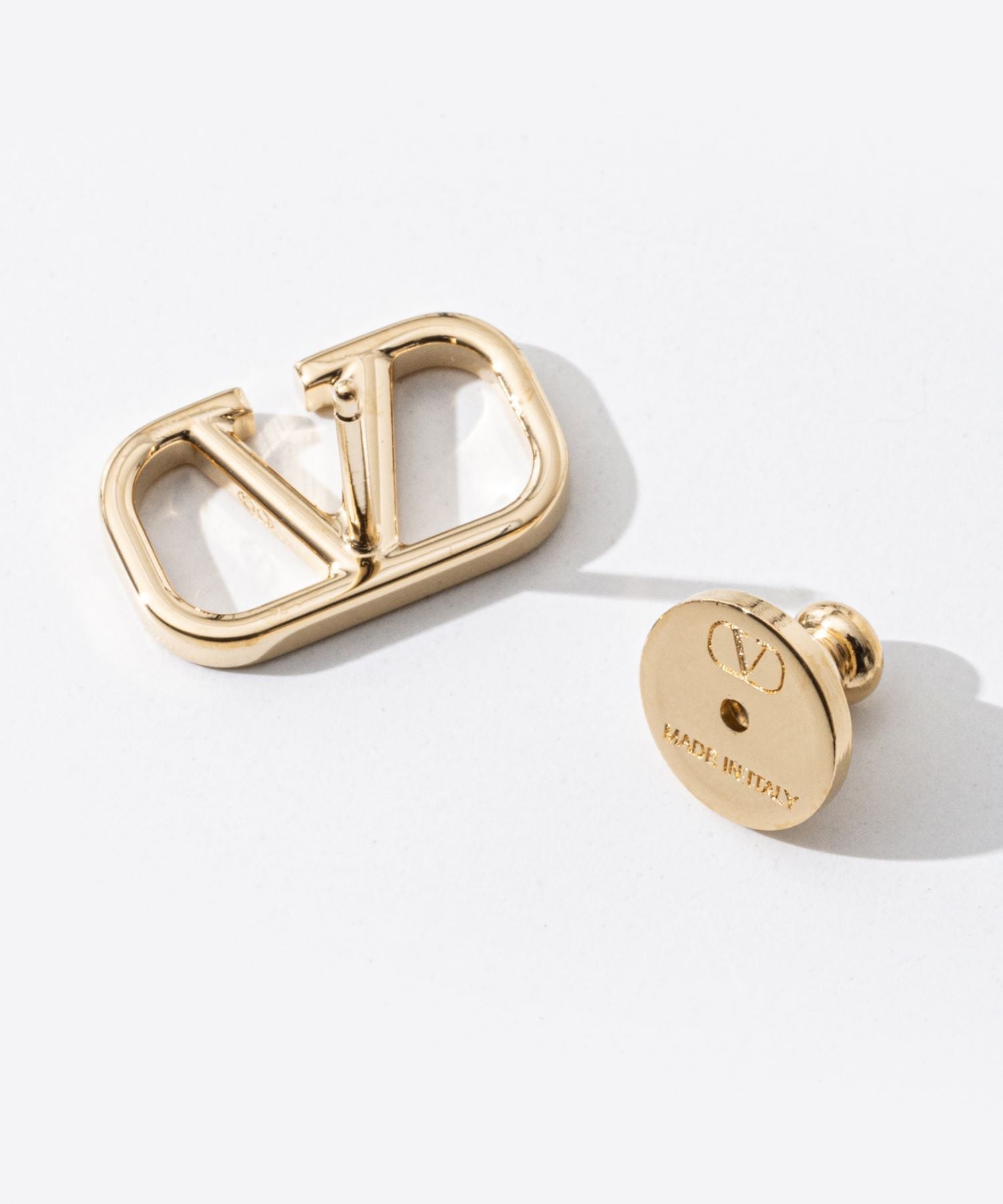 ヴァレンティノ VALENTINO 5W2J0G76MET ピアス VLOGO SIGNATURE レディース アクセサリー プレゼント CS4 EARRINGS