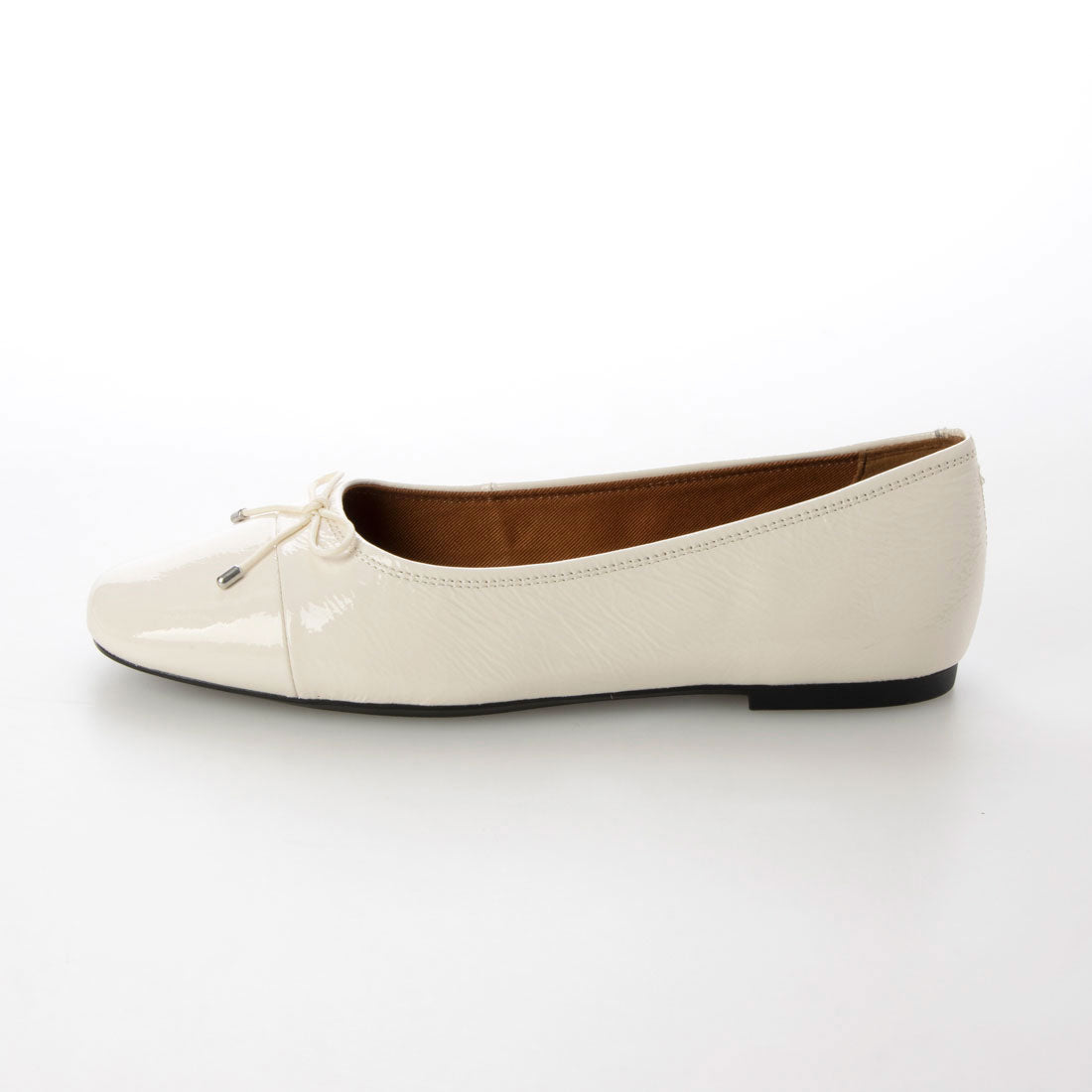 ヴァガボンド VAGABOND リボンバレエシューズ