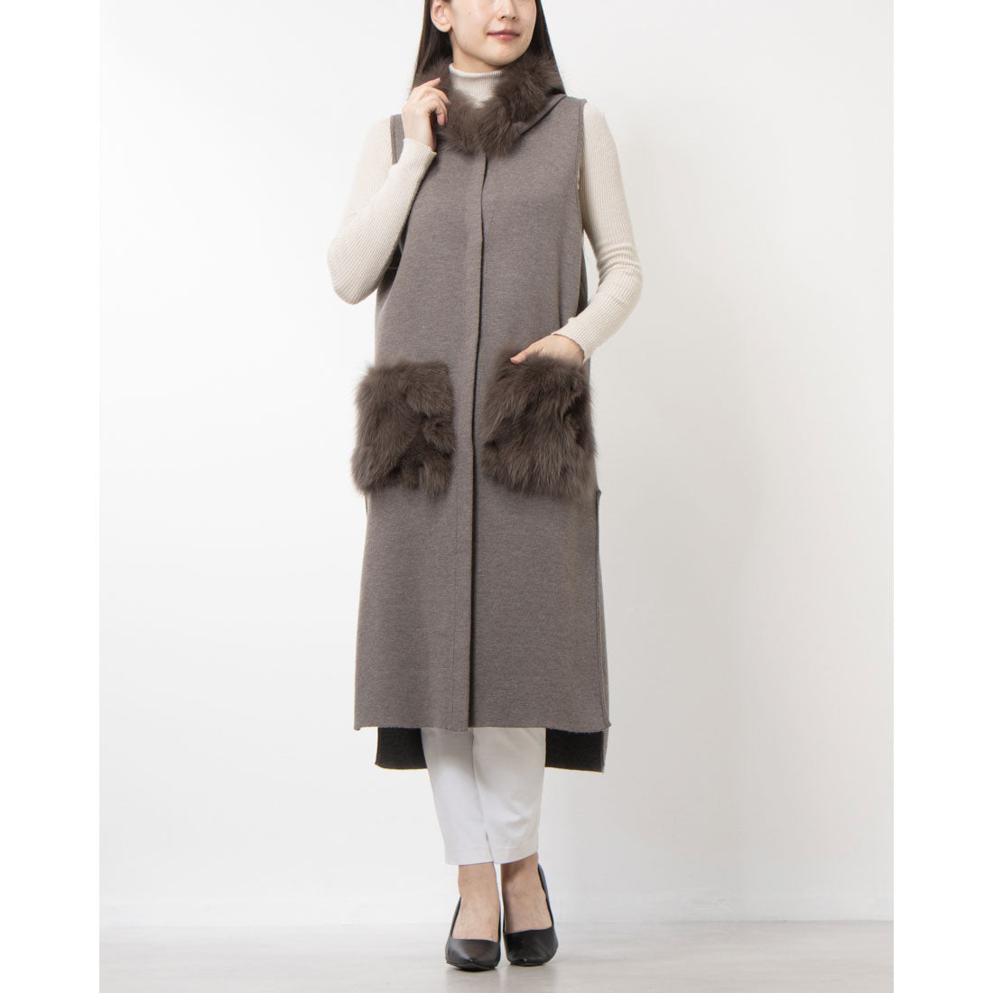 ベスジョーヤ VESGIOIA ニットFOXフード付ロングベスト,モカ