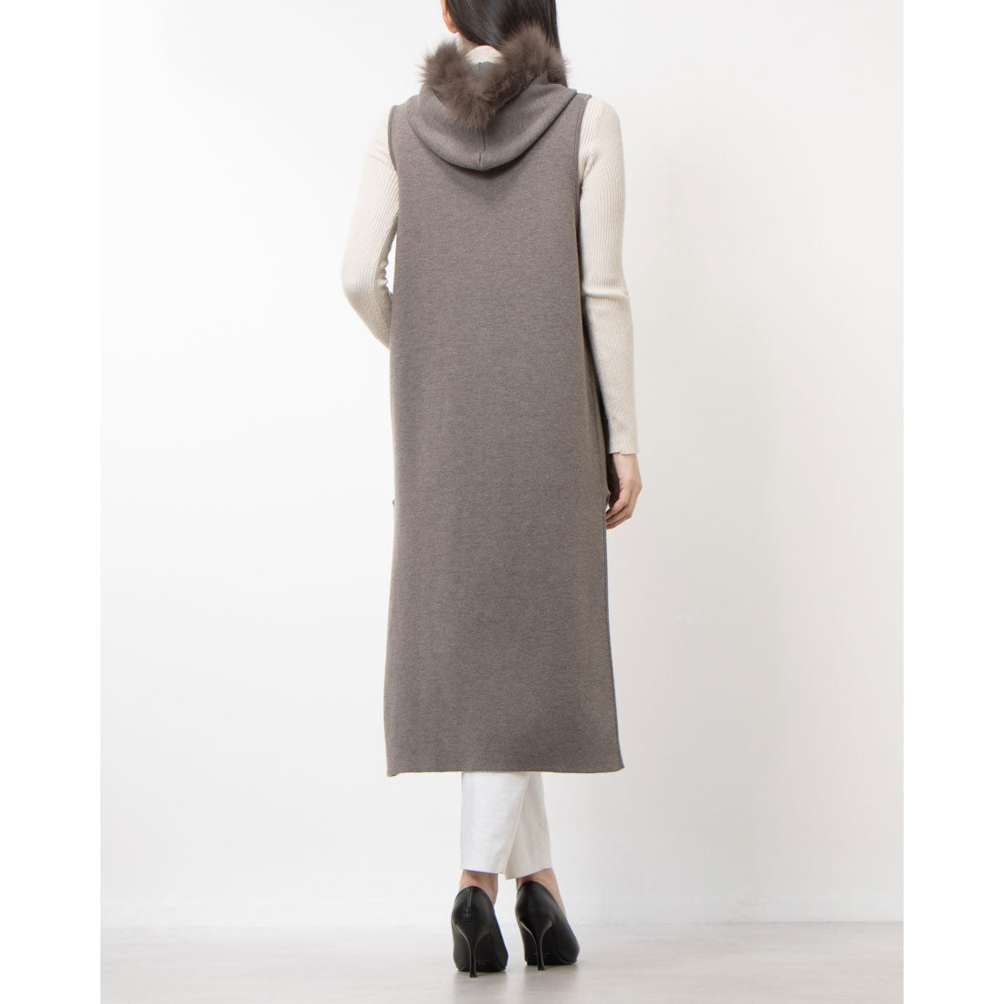 ベスジョーヤ VESGIOIA ニットFOXフード付ロングベスト