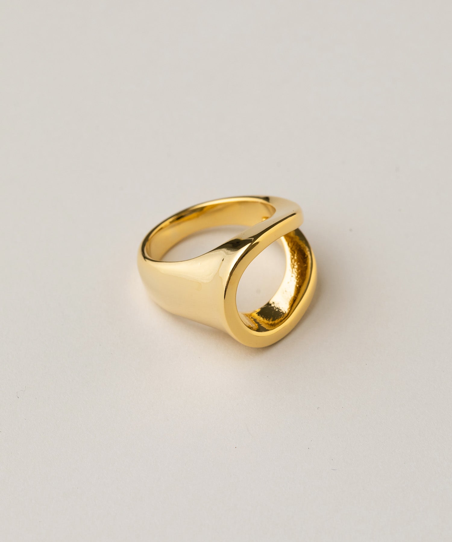 バツリカ VATSURICA 〈VATSURICA〉金属アレルギー対応 / サージカルステンレス / 316L / ボリュームリング