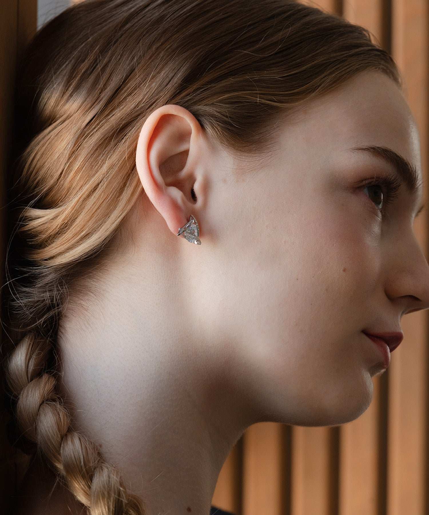 バツリカ VATSURICA 〈LOINE〉金属アレルギー対応 / サージカルステンレス / キュービックジルコニア トライアングル ピアス