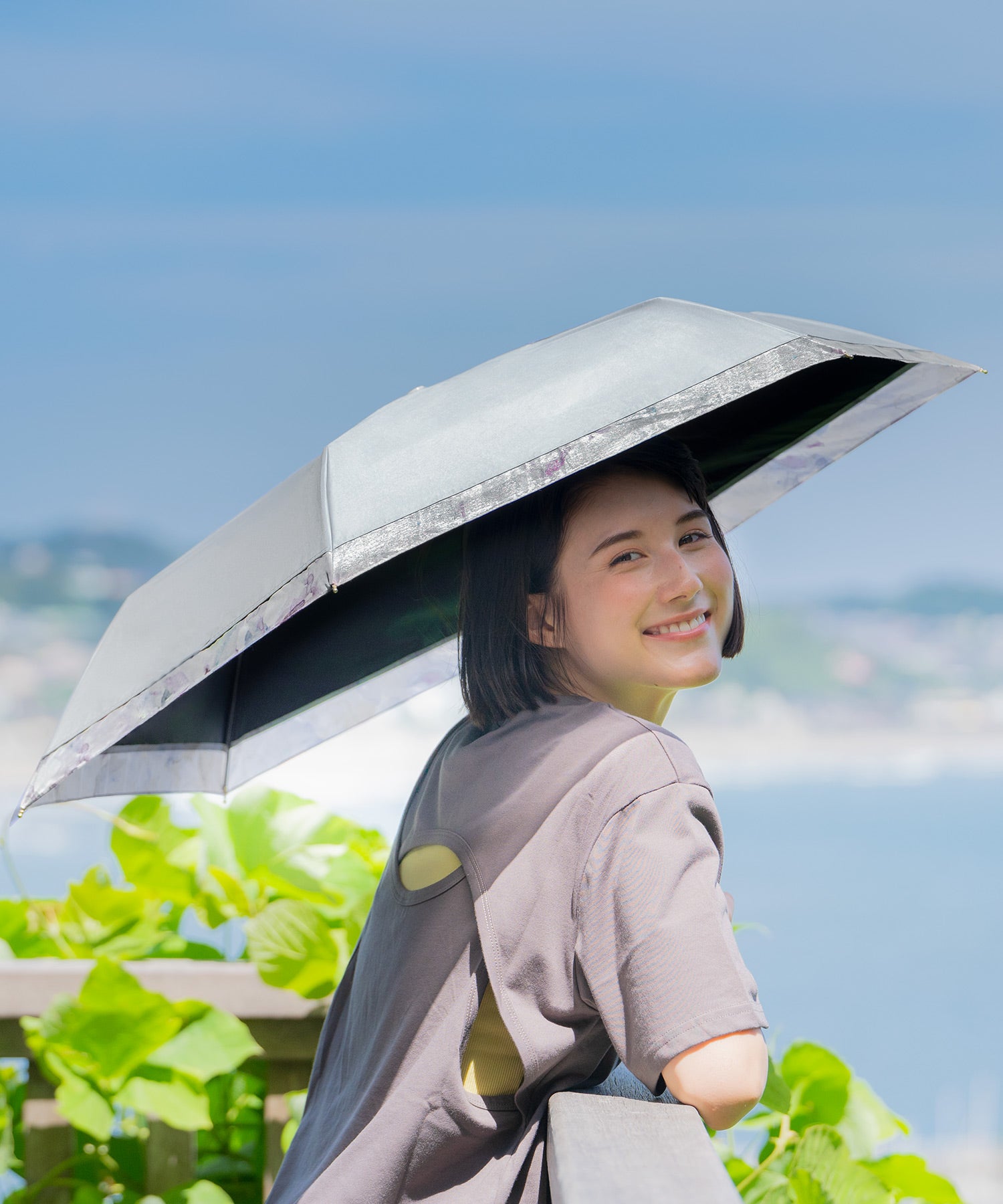 【Wpc.公式】日傘 遮光リムオーガンジープリント ミニ 完全遮光 遮熱 晴雨兼用 折りたたみ傘 (グレー) グレー