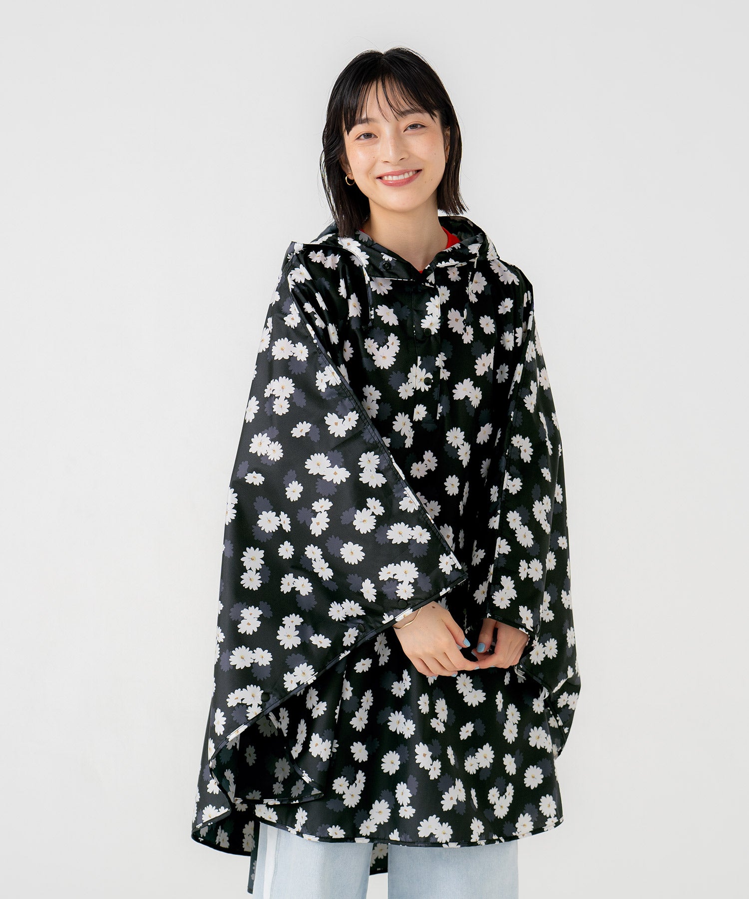 【Wpc.官方】Wpc.斗篷 雨具 可從上方披上 撥水 防水 女士 雨斗篷