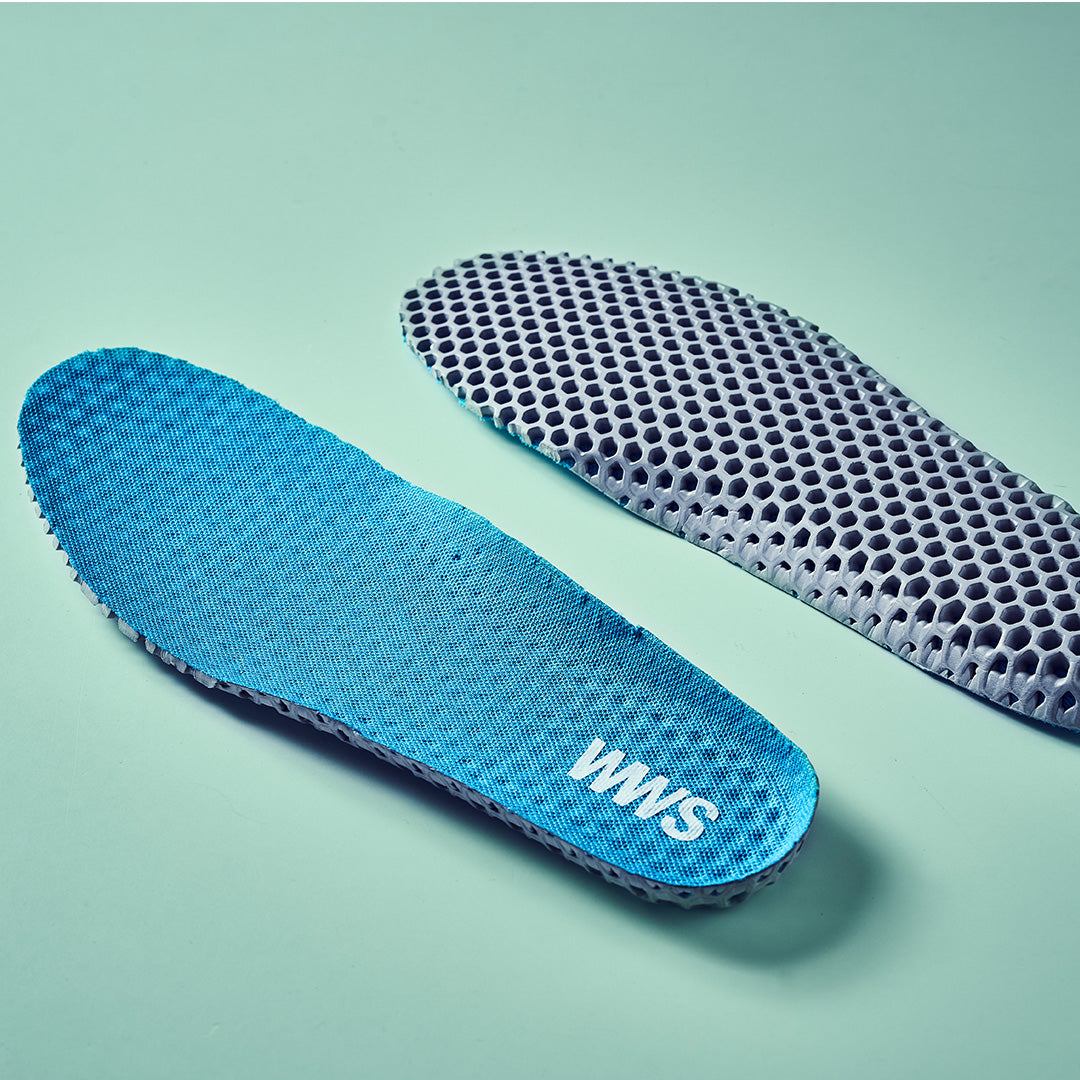 Borderless Sneakers AIR