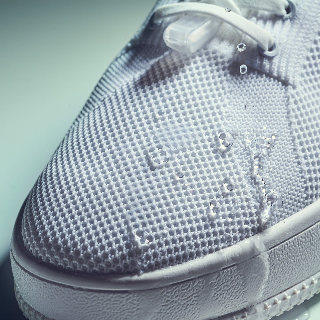 Borderless Sneakers AIR