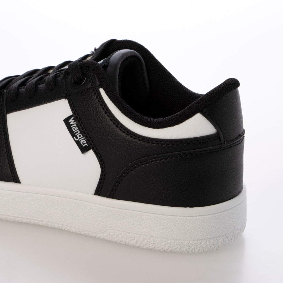 ラングラー Wrangler ストリートコートスニーカー (ブラック) ブラック
