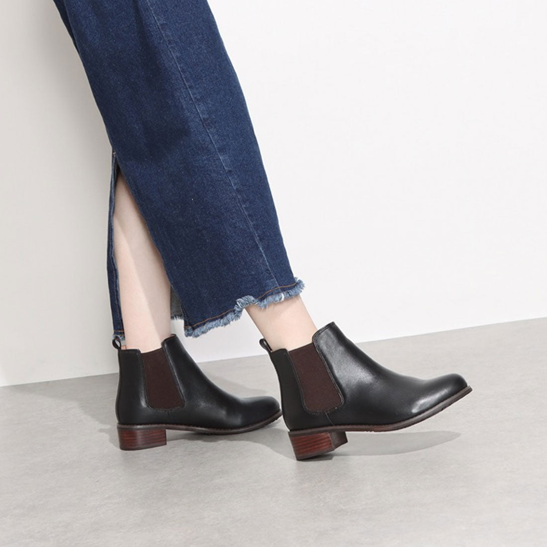 YOSUKE Genuine leather side gore short boots