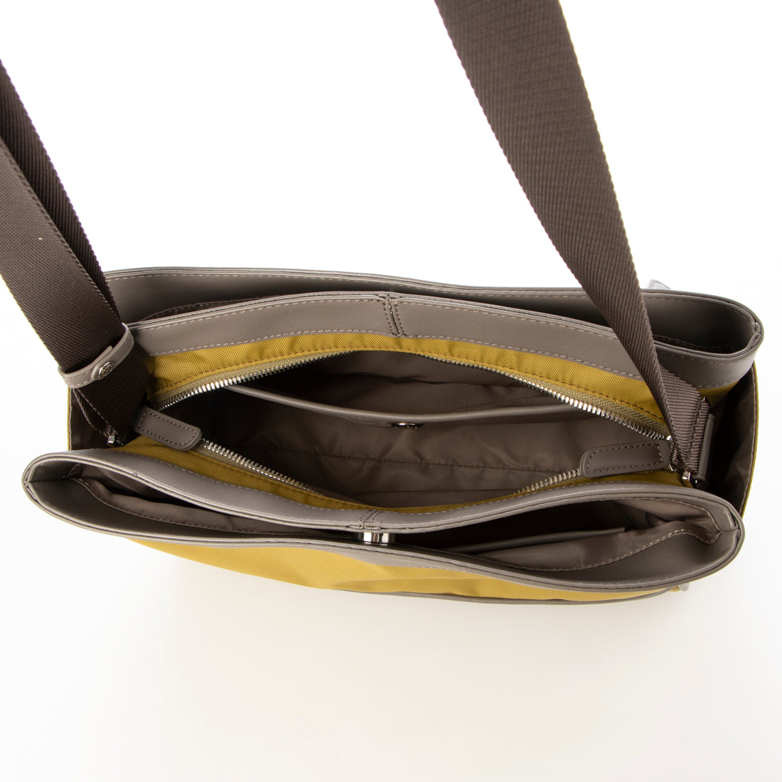IZAC Y'SACCS Travel Horizon Shoulder