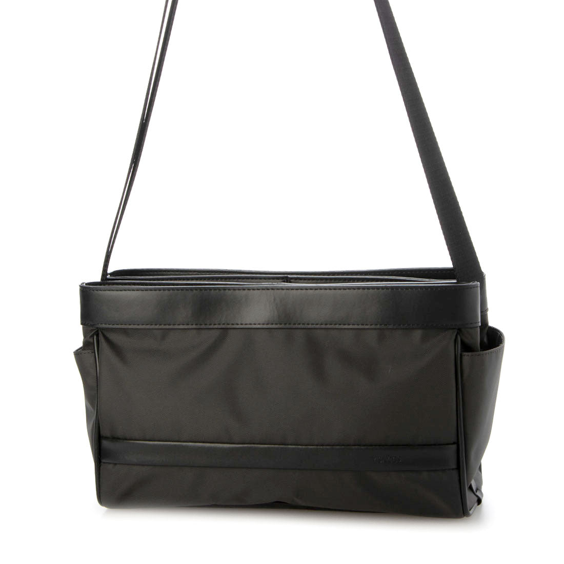 IZAC Y'SACCS Travel Horizon Shoulder
