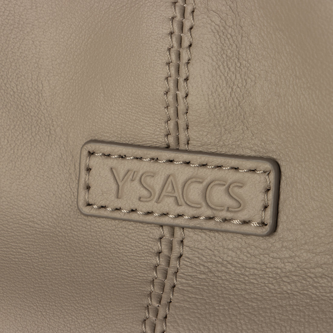 イザック Y'SACCS イタリアンシープ 3層トートバッグ (グレー) グレー