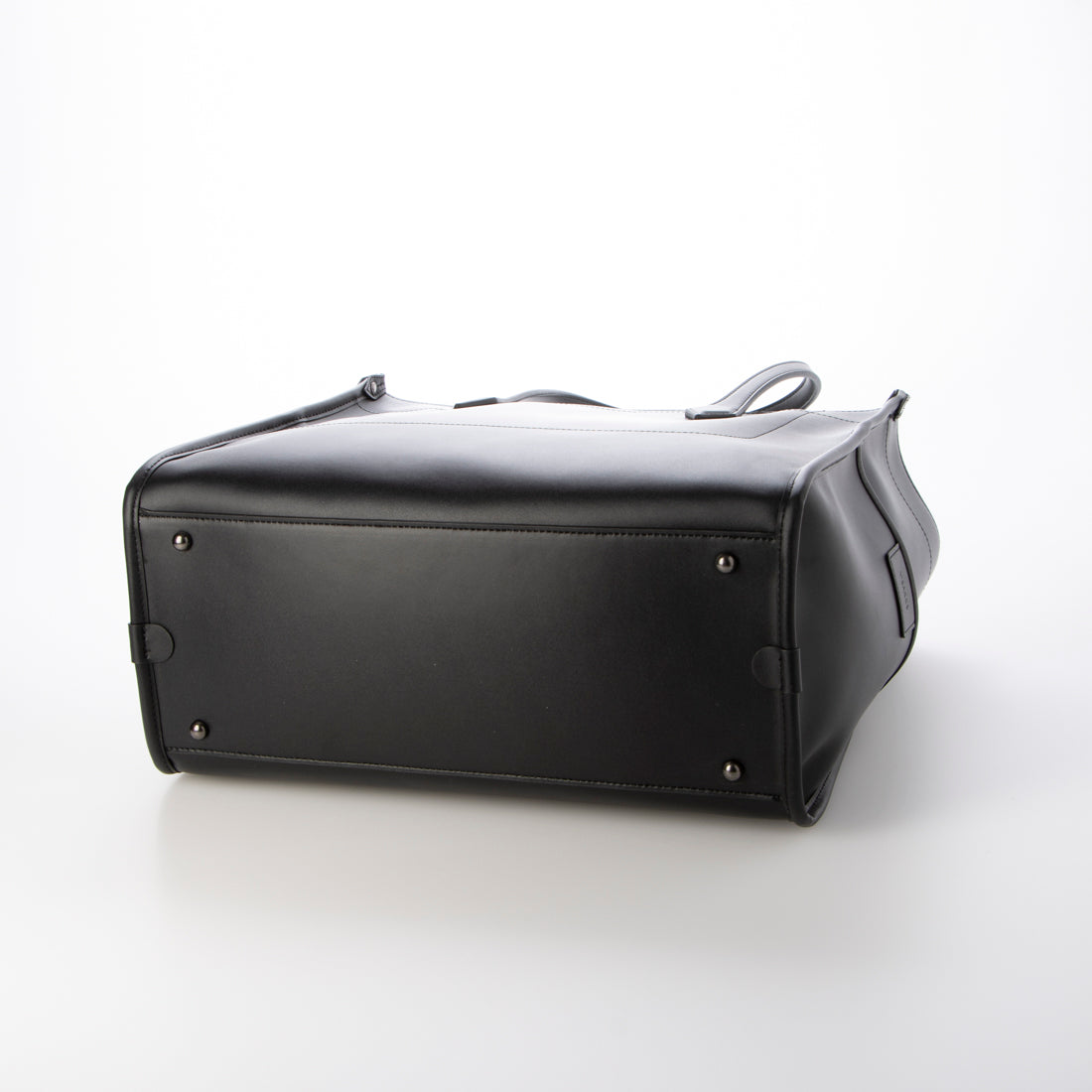 IZAKK Y'SACCS Recycled Leather A4 Binder Tote Bag