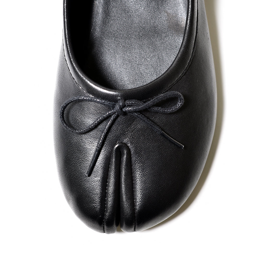 ユウコイマニシプラス yuko imanishi+ yuko imanishi+ 足袋デザインバレエシューズ