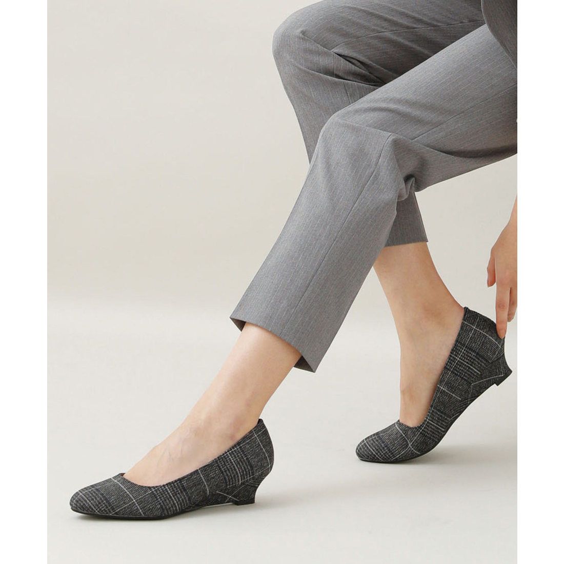 ラナン RANAN 幅広ゆったりアーモンドトゥウェッジパンプス,チェックガラ