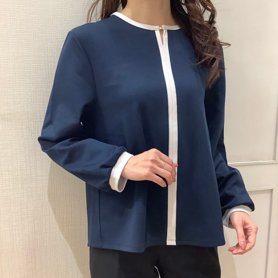 トーキョーシャツ TOKYO SHIRTS 配色センターシーム 長袖ブラウス (ネイビー) ネイビー