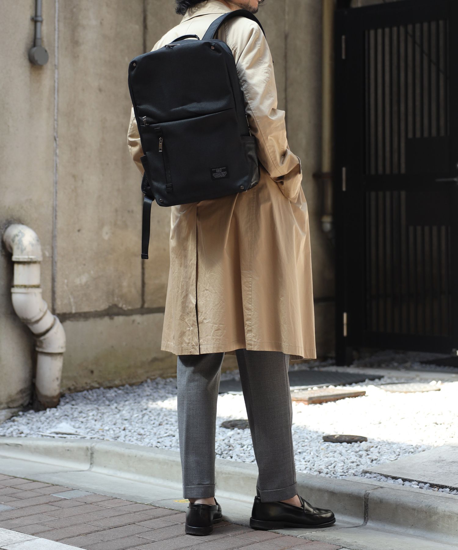 グッシオ ウォーモ GUSCIO UOMO スクエア型リュックサック A4/PC
