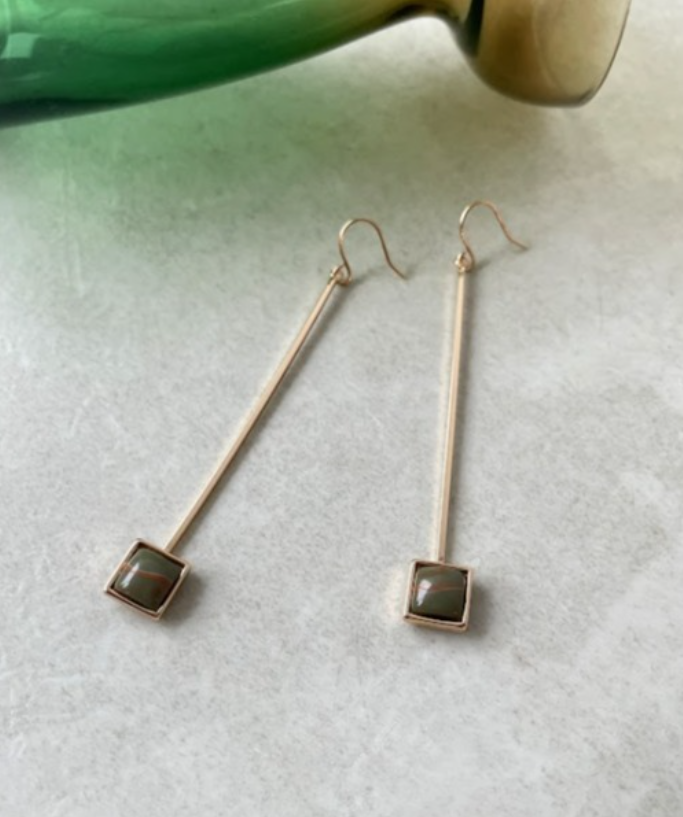 スリーフォータイム Three Four Time マーブルスクエアスティックピアス,グレー