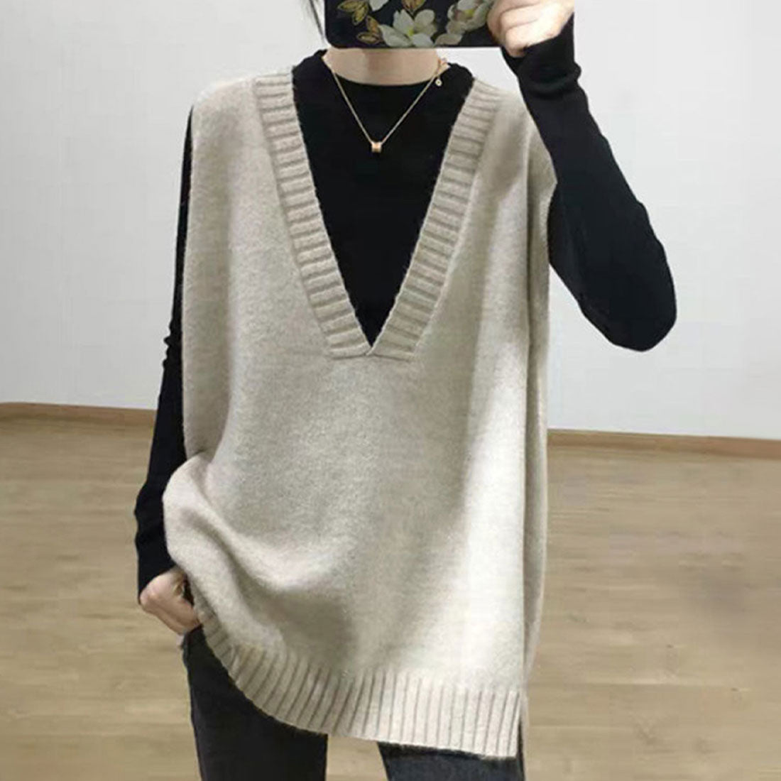 アミュレット Amulet オーバーVネックベスト 秋 冬 韓国ファッション 10代 20代 30代 レディース 暖かい 可愛い 大人カジュアル 黒 白 レイヤードアイテム (ホワイト) ホワイト