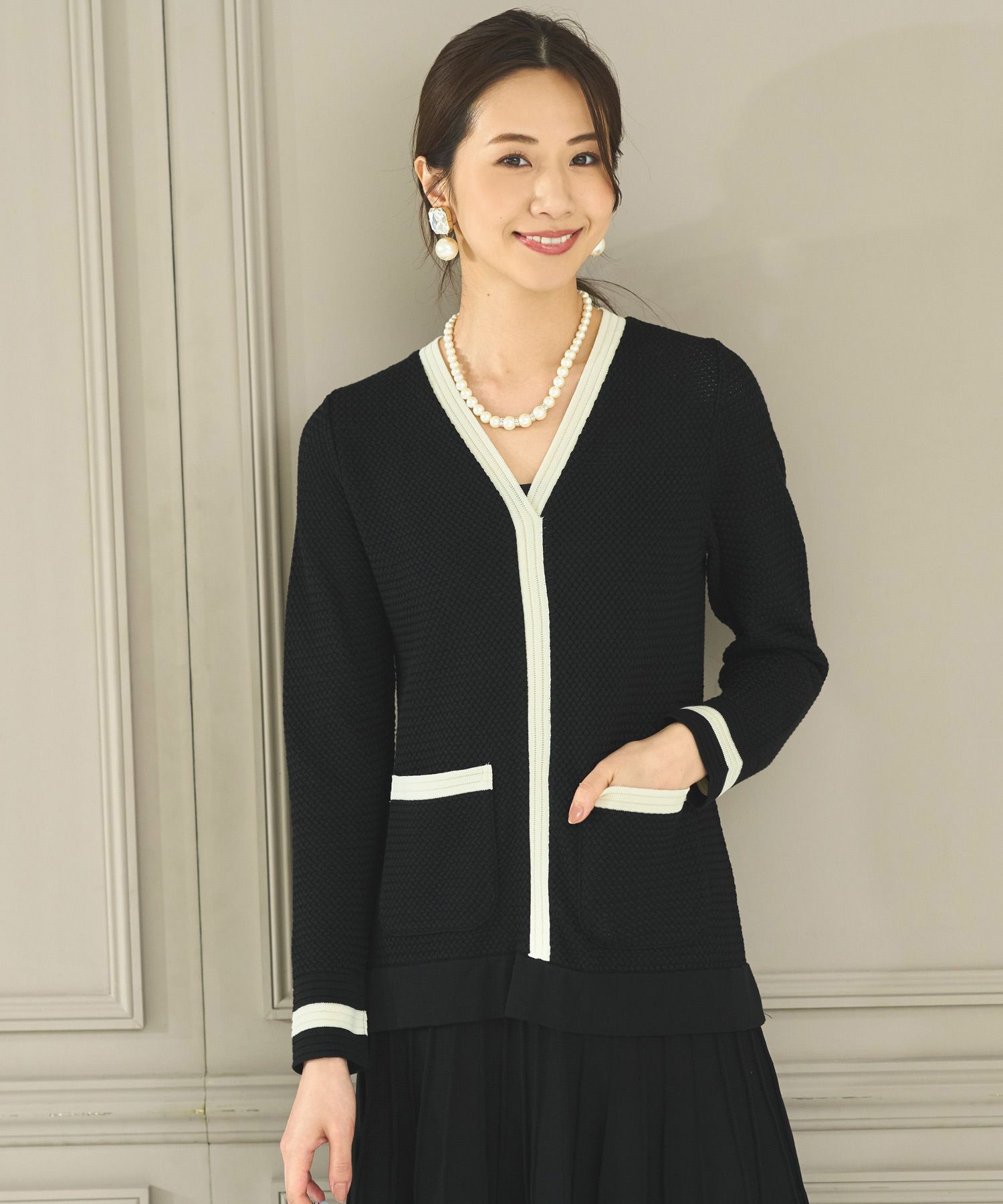 ルイルエブティック RUIRUE BOUTIQUE バイカラー・プリーツ風ニットワンピース,ブラック