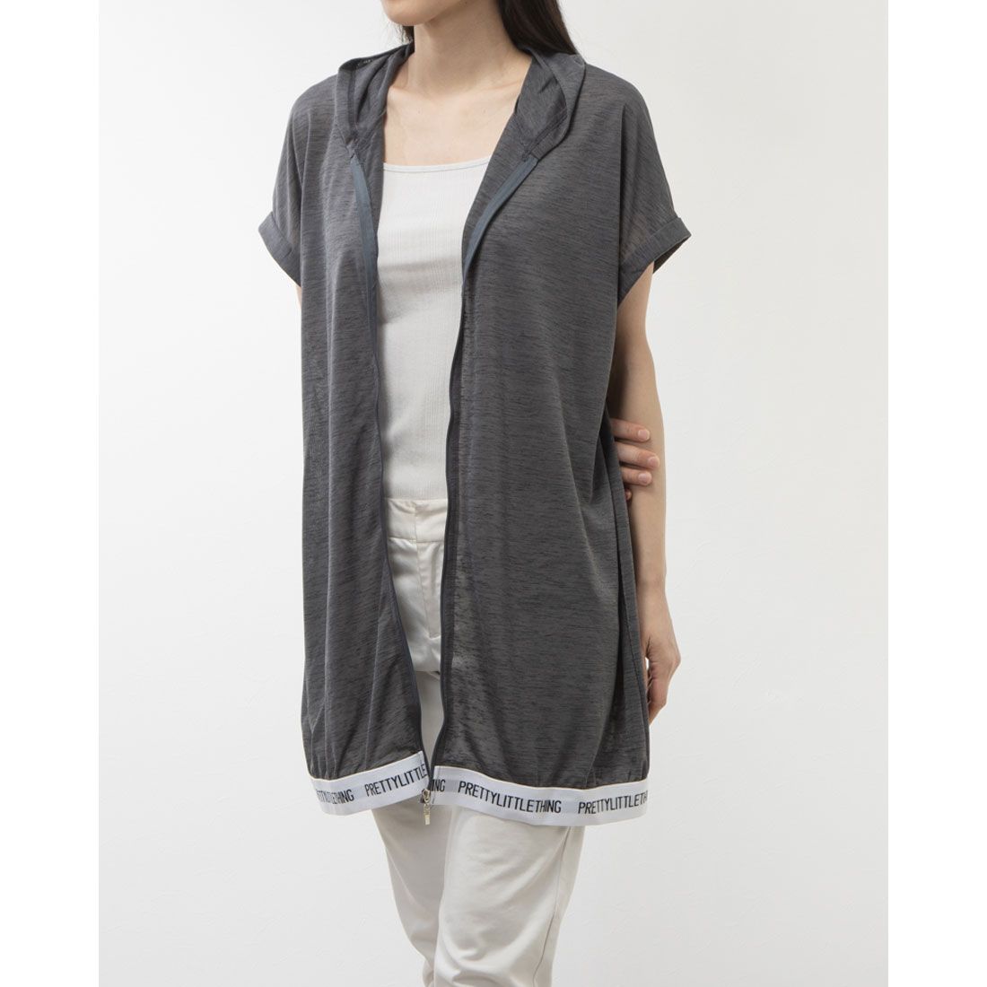 ワイファイブディ Y5D シアースラブ ロゴ入り フーディージップベスト,グレー