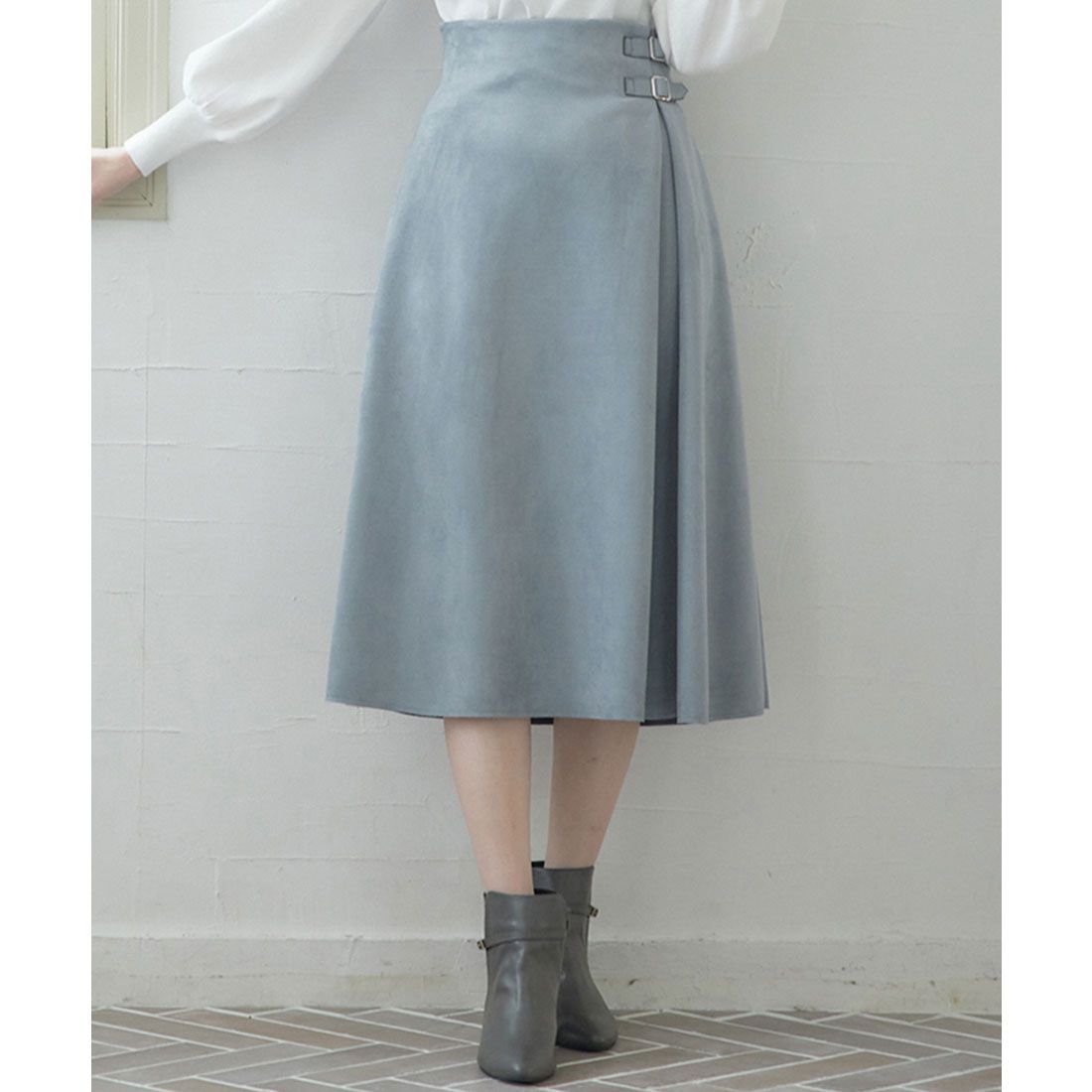 トゥエルブアジェンダ 12Twelve Agenda フェイクスエードサイドベルトフレアスカート,サックス