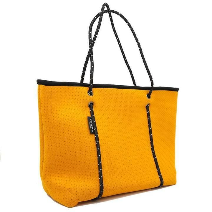 シェリル マリー CHERYL MARIE A4 ネオプレーン ショルダーバッグ ファスナー式