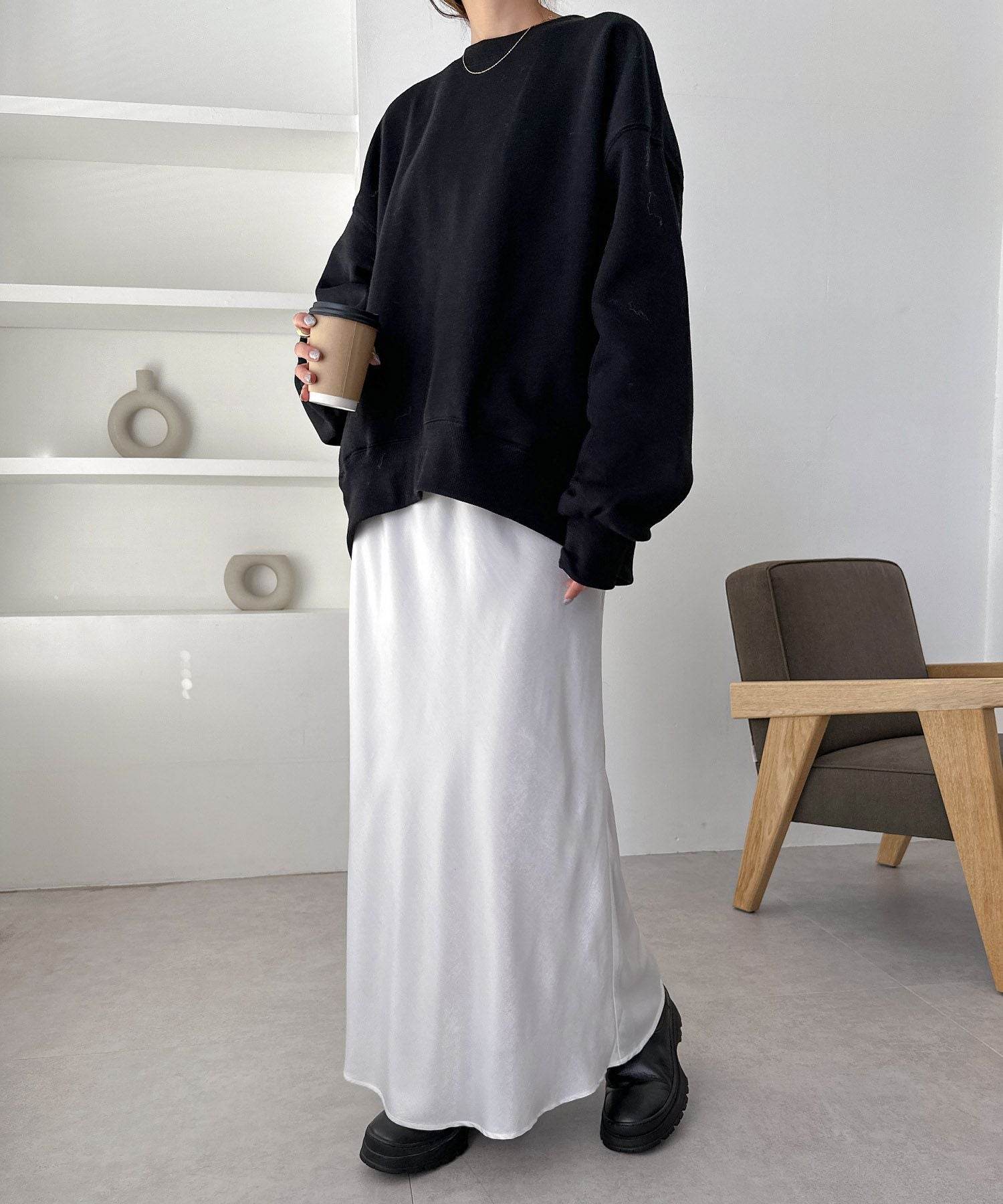 アンドミー andme マット サテン ナロー スカート