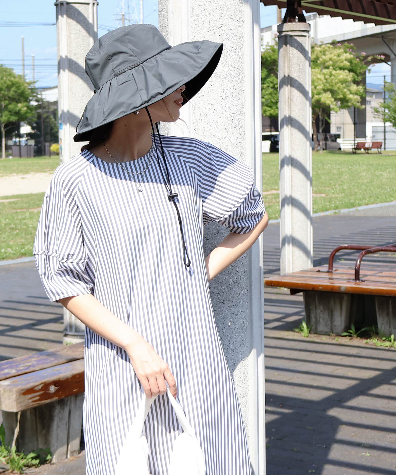 ソーシャルガール SocialGIRL UVカットロングブリムハット (グレー) グレー