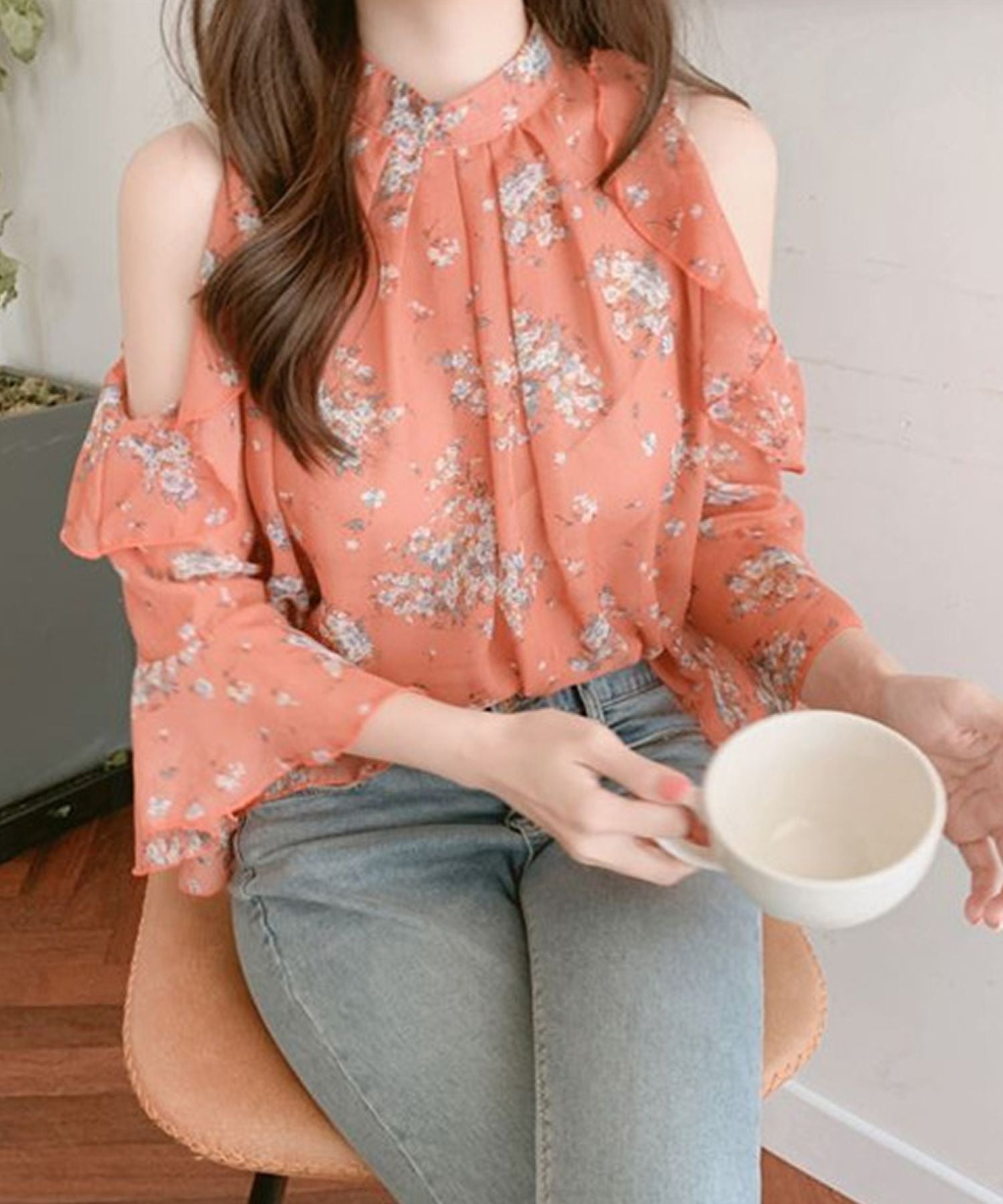 グランディール Grandeir オープンショルダー小花柄シフォンブラウス