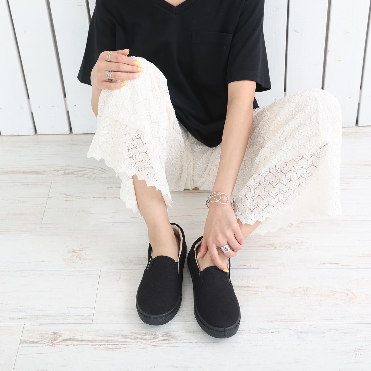 デメテル DEMETER シンプルローカットスリッポン