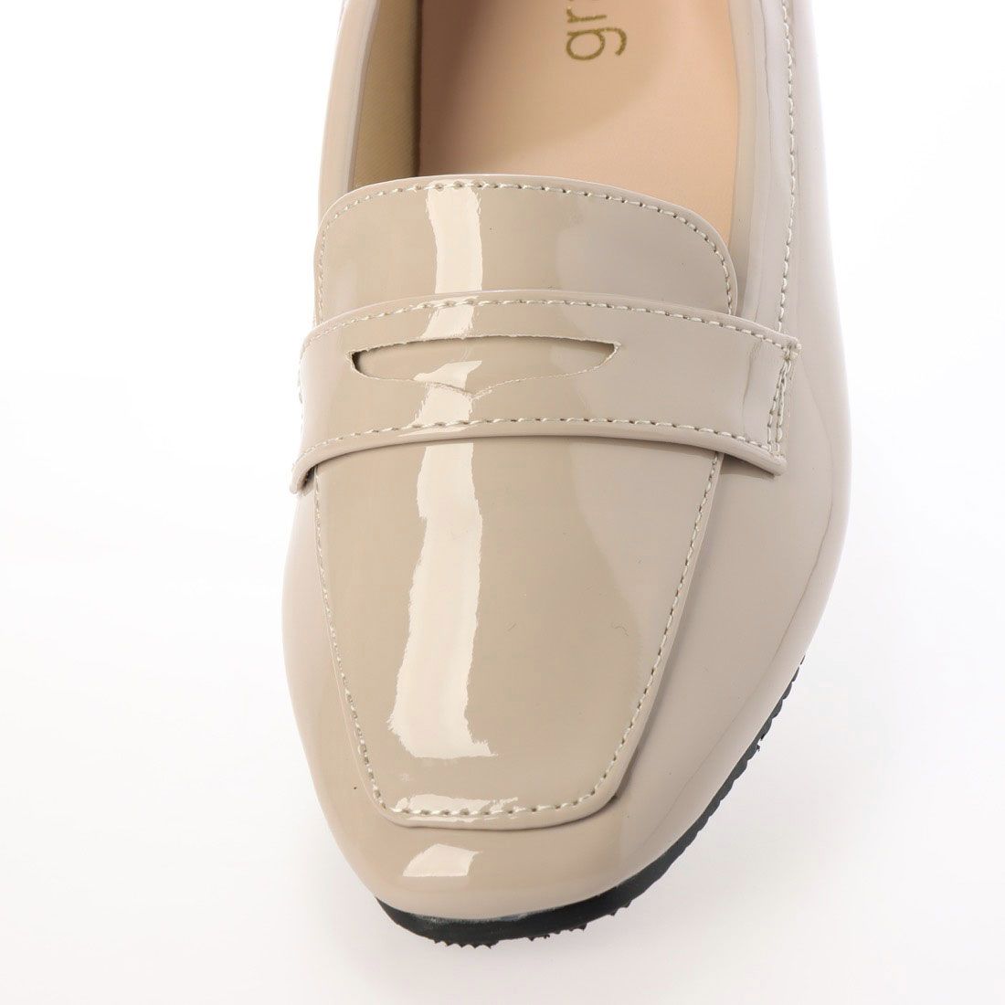 グランドフルール grandfleur 【晴雨兼用】スクエアトゥのローファーパンプス