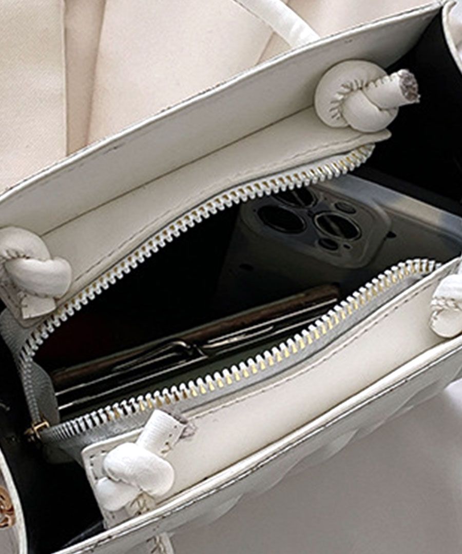 リフ Riff 洗練されたキルティングステッチ ミニ 2WAY ハンドバッグ 鞄 かばん PUレザー レザー風 レザー調 無地