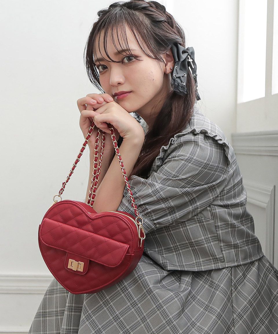 アルトローズ ALTROSE キルティング キルト ショルダーバッグ ハート ラブ