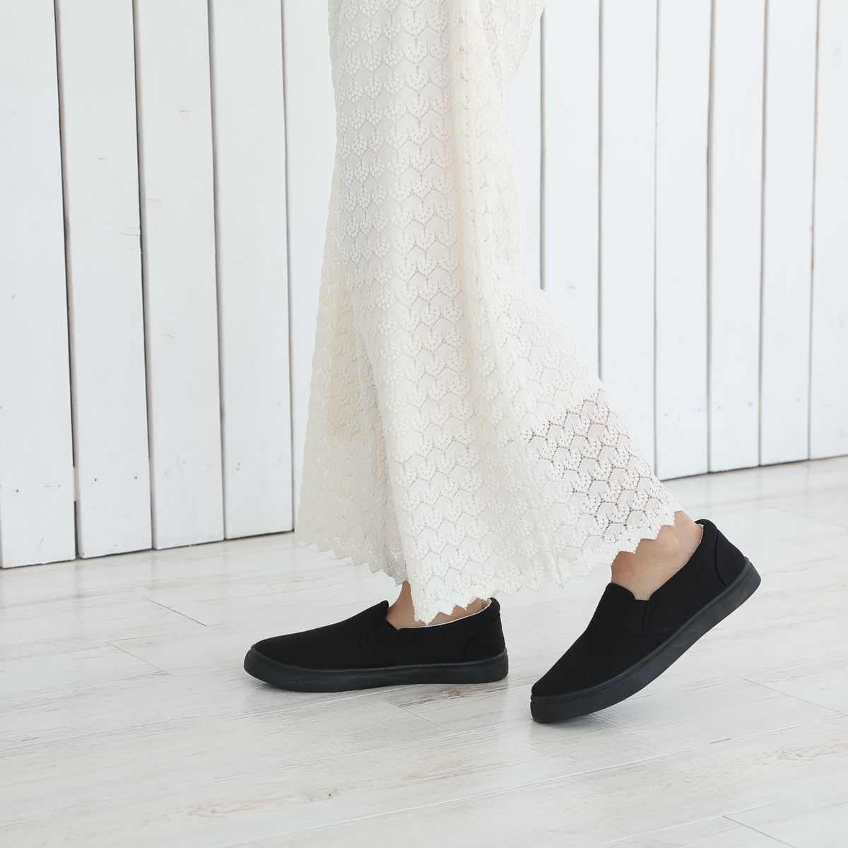 デメテル DEMETER シンプルローカットスリッポン