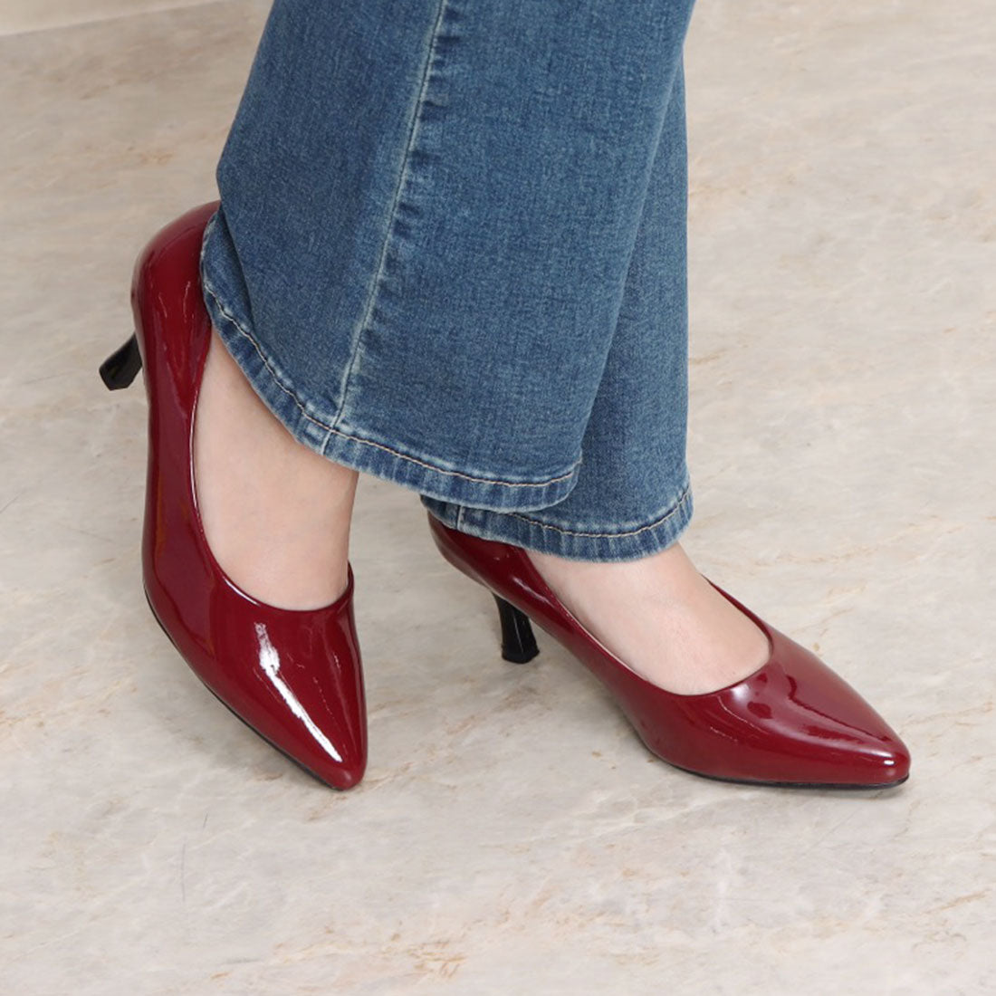 メヌエ Menue ふわっふわの履き心地 ポインテッドトゥ パンプス (2034グレージュen) 2034グレージュen