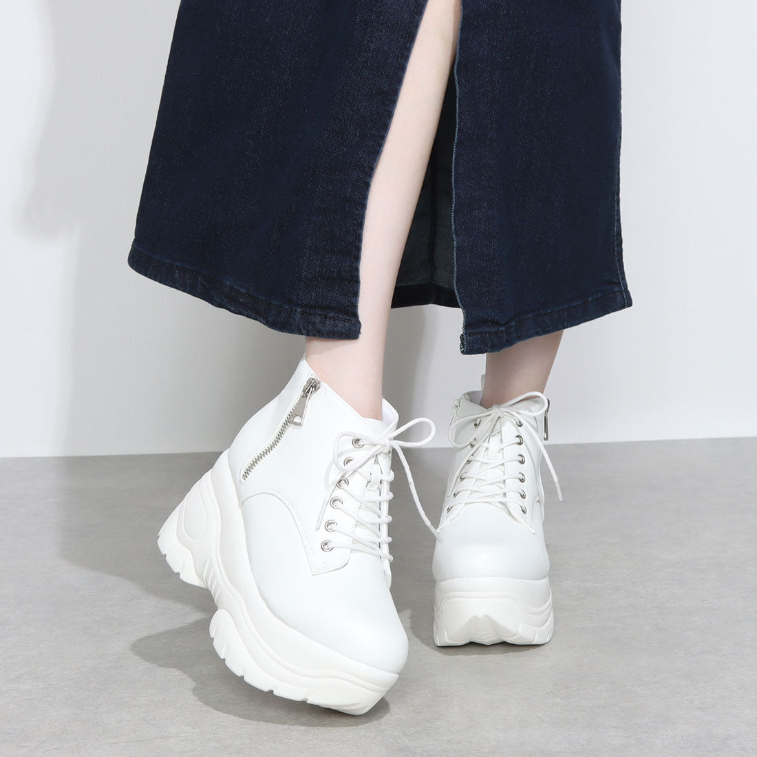 アタガール attagirl 厚底サイドジッパーブーツ (ブラックスムース) ブラックスムース