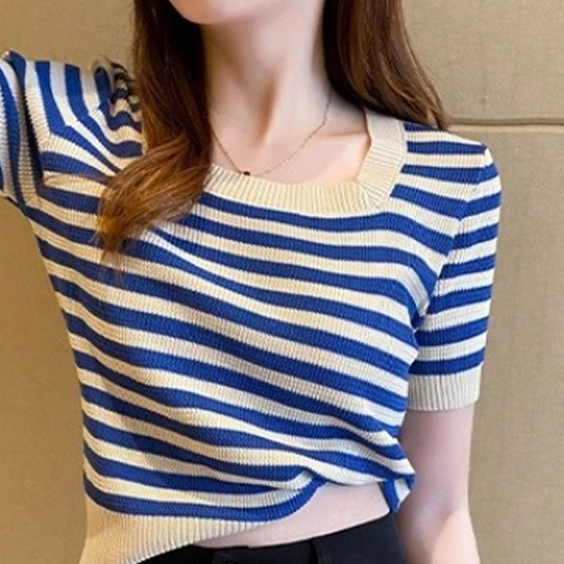 デューリリー Dewlily ボーダーサマーニット 韓国ファッション 10代 20代 30代 スクエアネック カジュアル ボーダーデザイン コンパクト 豊富なカラーバリエーション (ブラック) ブラック