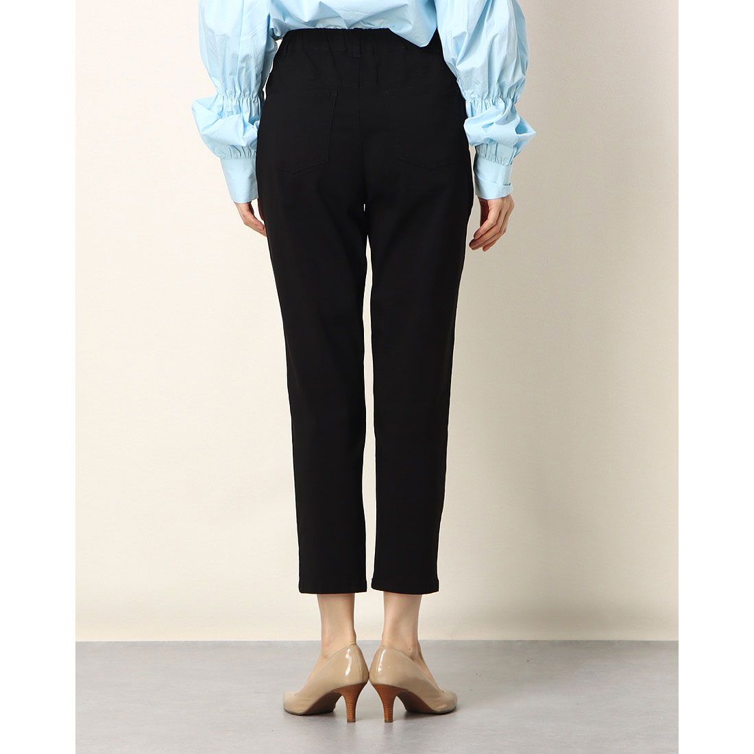 アロッタ Alotta 【3つの機能付】美脚ストレッチテーパードパンツ