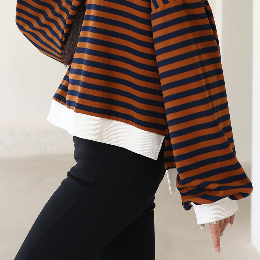 アミュレット Amulet ストライプトップス ルーズオーバー シルエット コットン ブレンドバルーンスリーブ ボーダープルオーバー (ブラック) ブラック