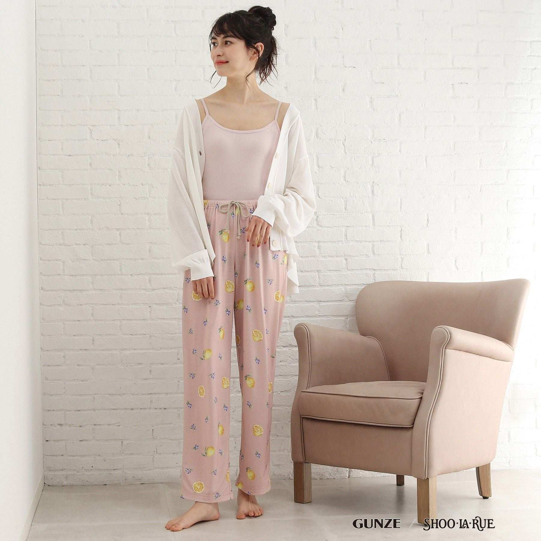 シューラルー SHOO・LA・RUE【GUNZE】 カップ付きキャミソール