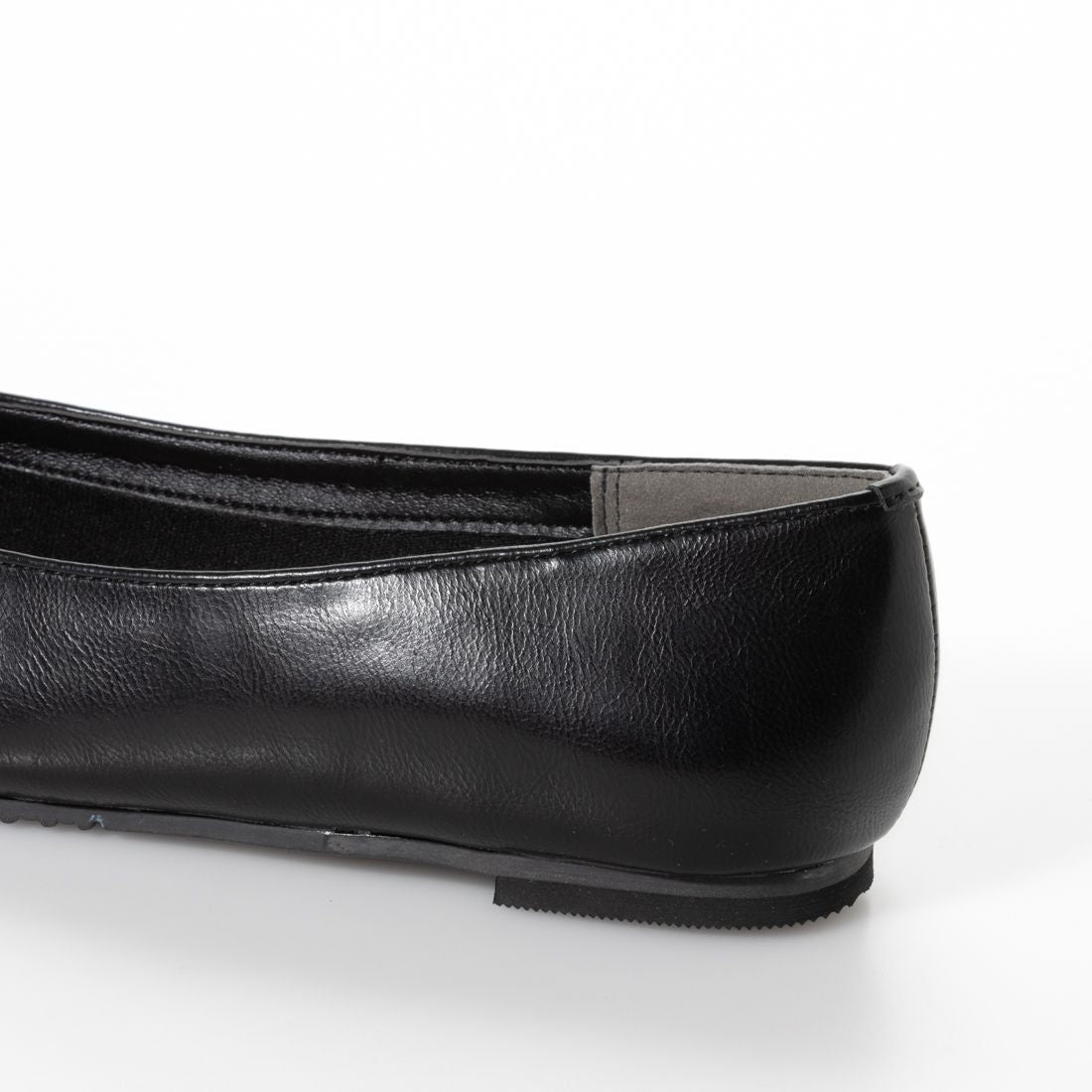 セスト SESTO 生活防水!晴雨兼用スクエアトゥのVカットフラットパンプス