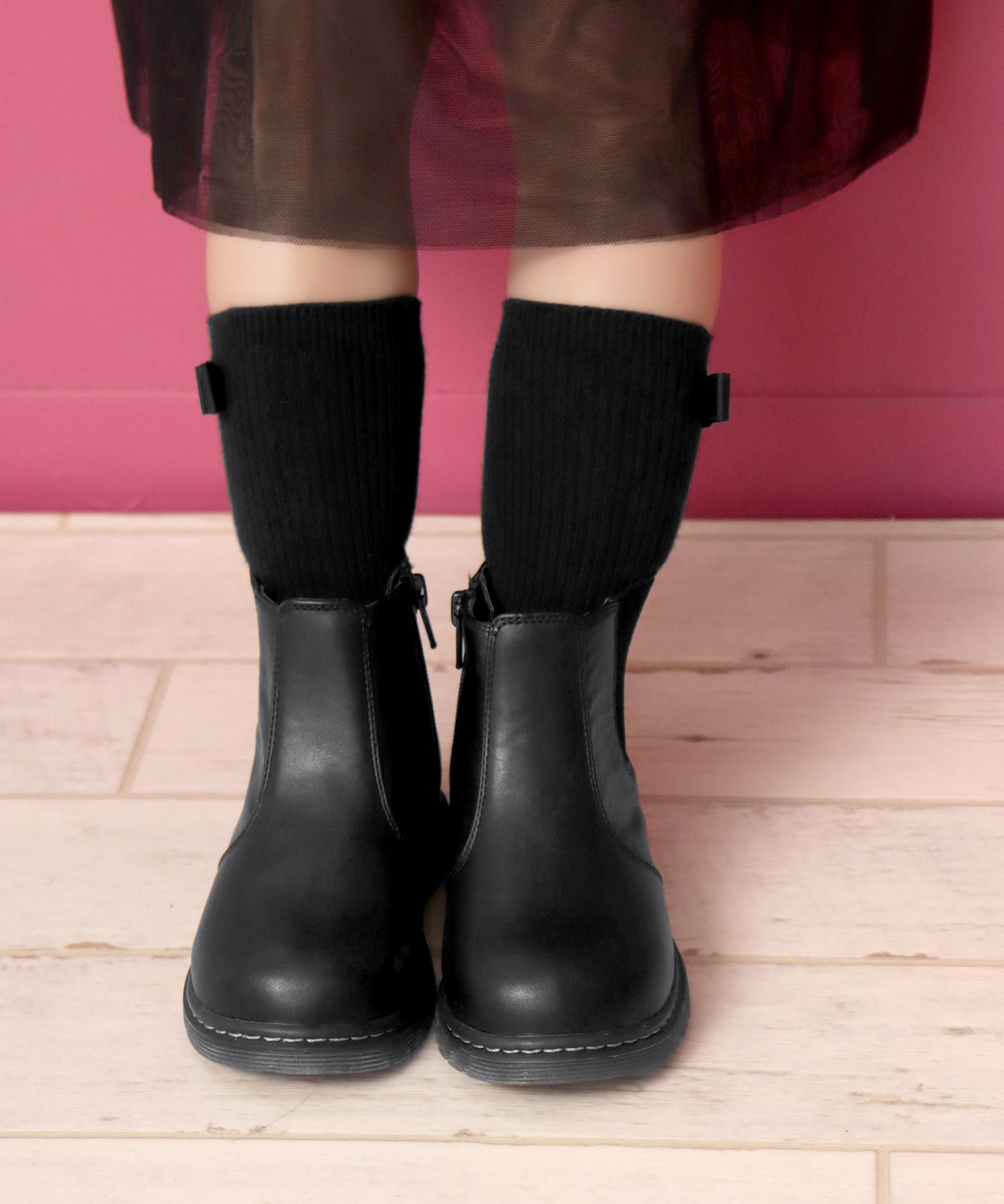 ファスナー付きサイドゴアブーツ