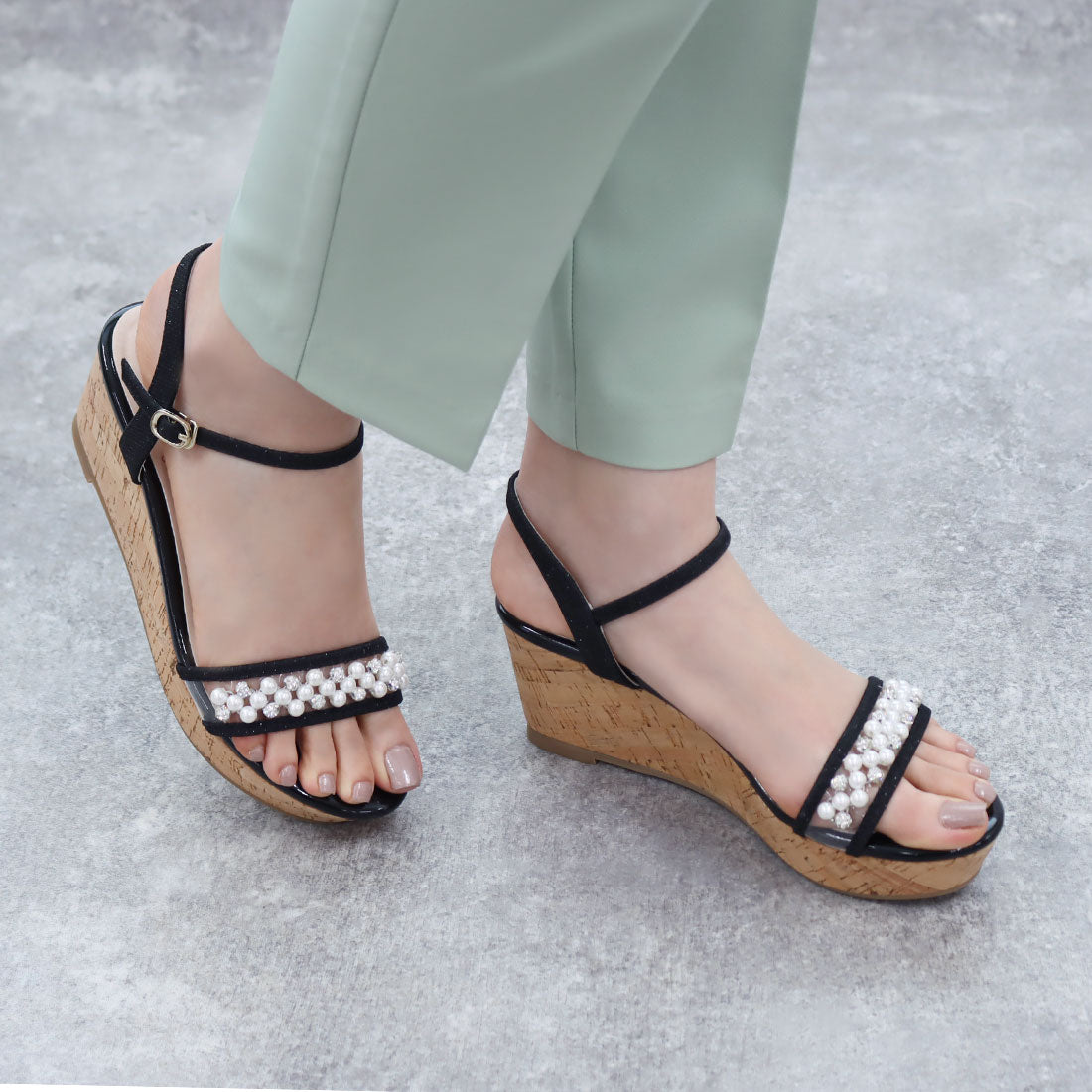 ブリジット バーキン Bridget Birkin パール飾りPVC厚底サンダル (ピンクコンビ) ピンクコンビ