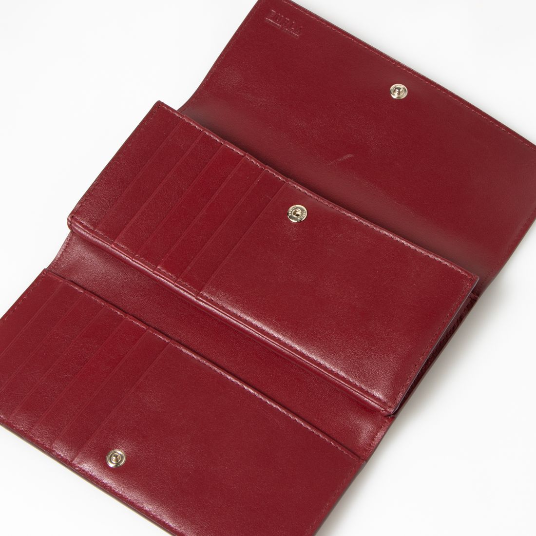 フルラ FURLA 財布