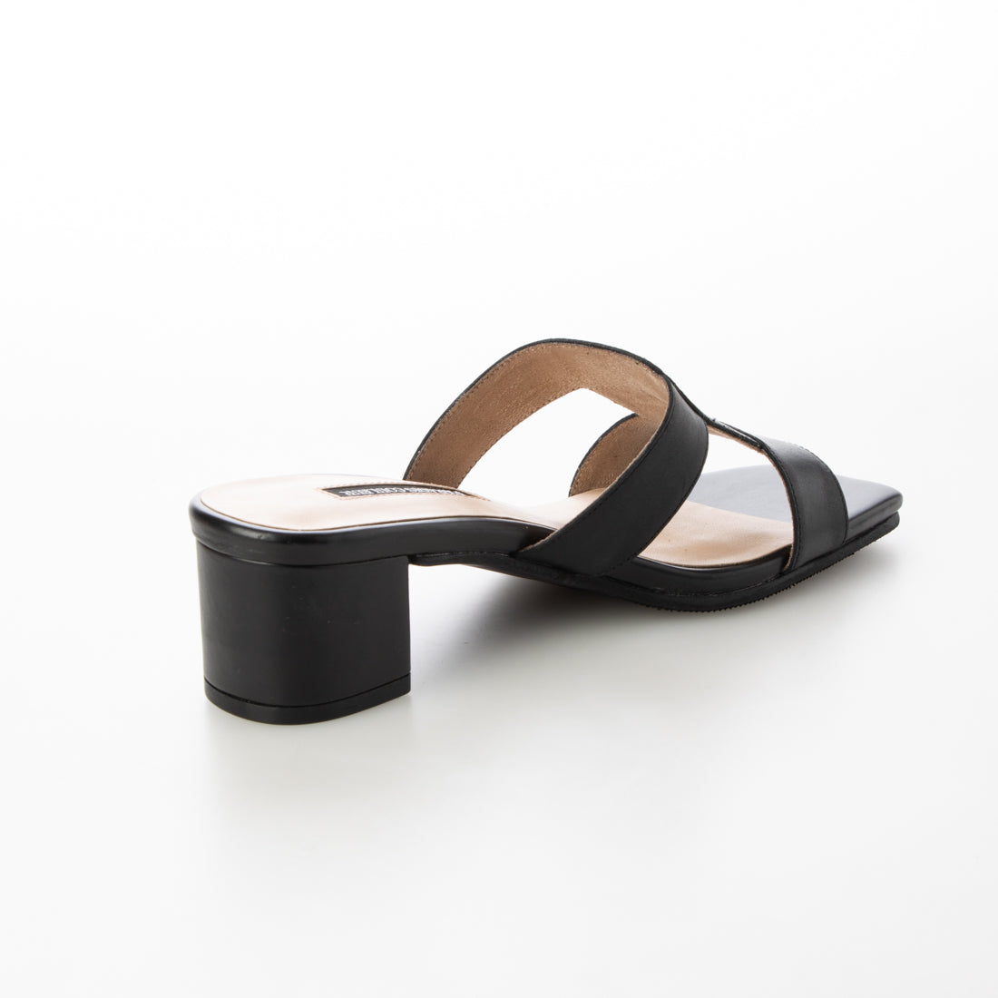 パラディクルール PARADIS COULEUR スクエアトウクロスミュールサンダル (ブラック) ブラック