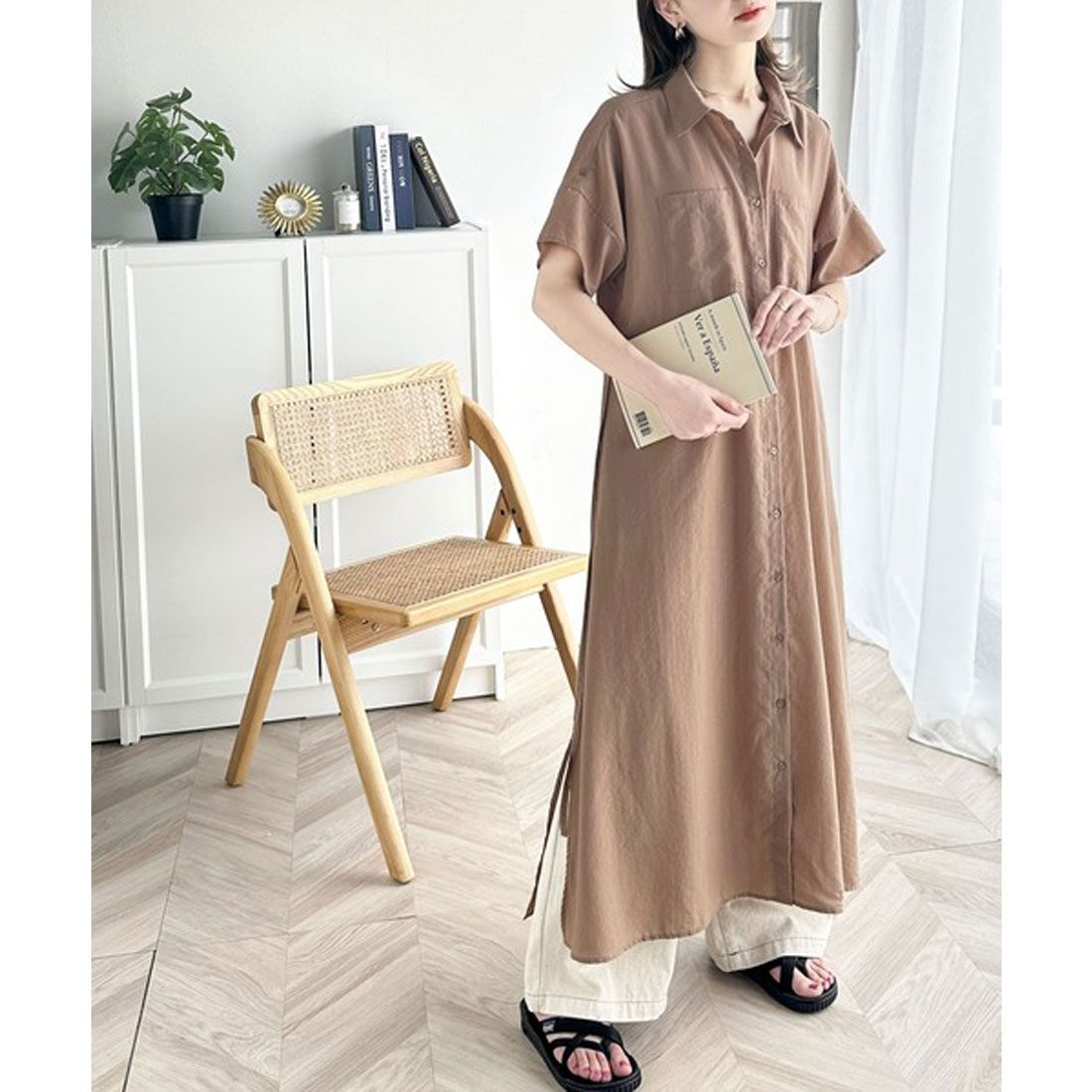 Classical Elf Functional × Casual Adult Style. Airy Touch Shirt Dress