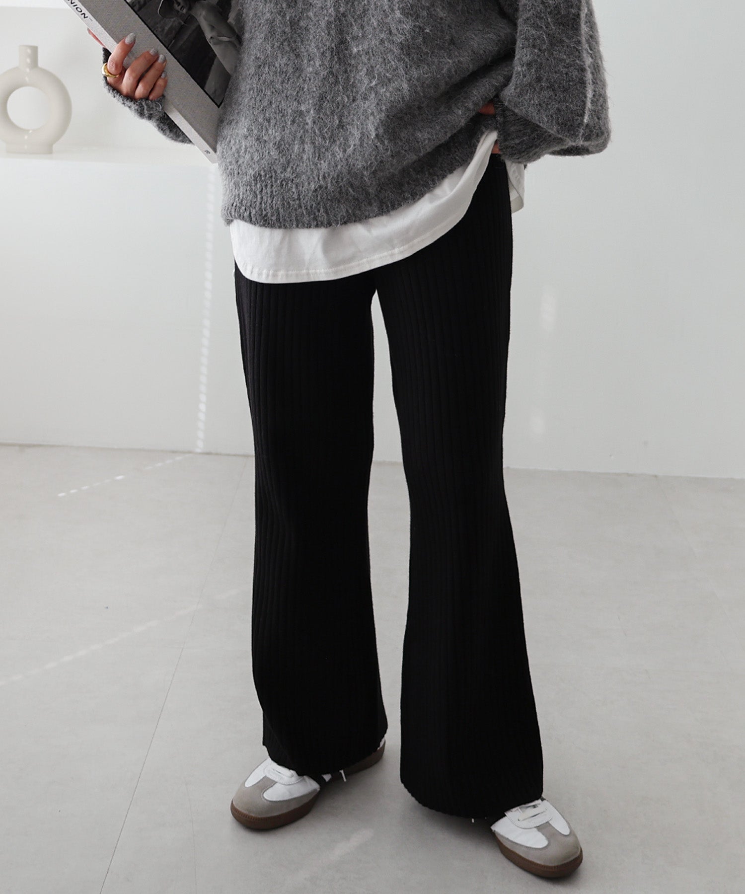 アンドミー andme ストレッチリブニットフレアパンツ ウエストゴム (ブラック) ブラック